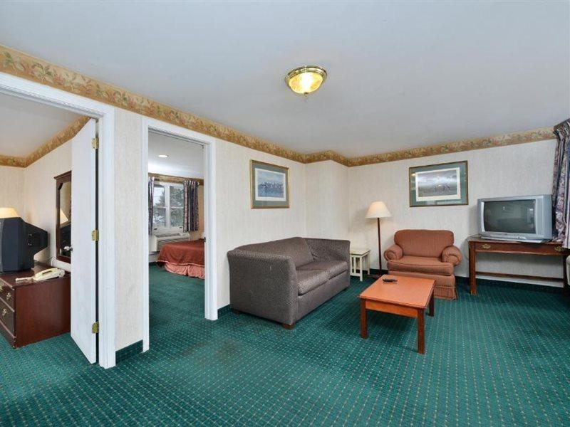 Travelodge By Wyndham Great Barrington Berkshires Esterno foto