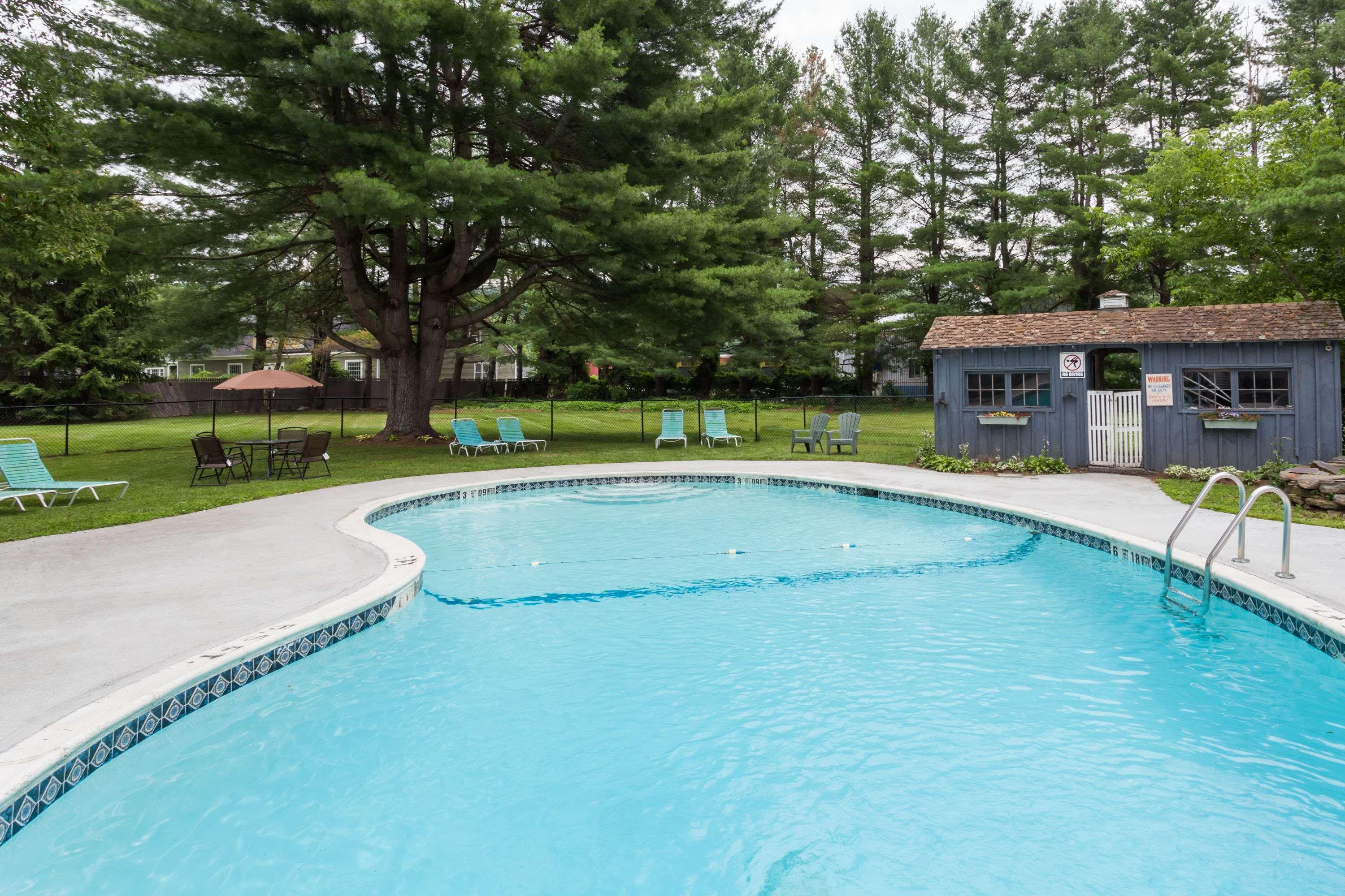 Travelodge By Wyndham Great Barrington Berkshires Esterno foto