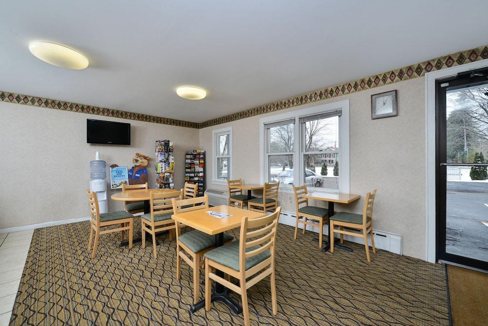 Travelodge By Wyndham Great Barrington Berkshires Esterno foto